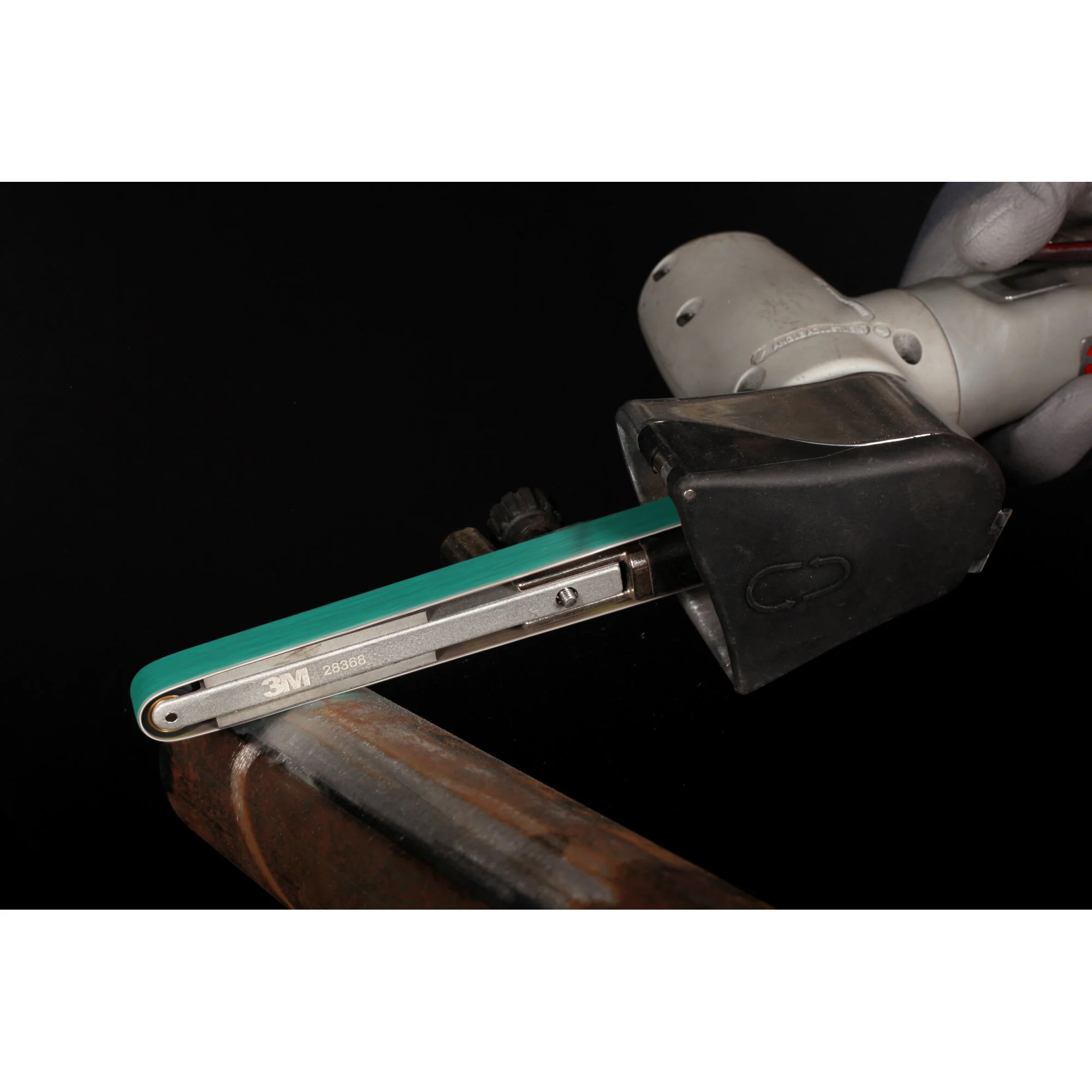 3M Cloth Belt 577F, 40 YF-weight, 2 in x 18-11/16 in, Fabri-lok,Single-flex - Image 3