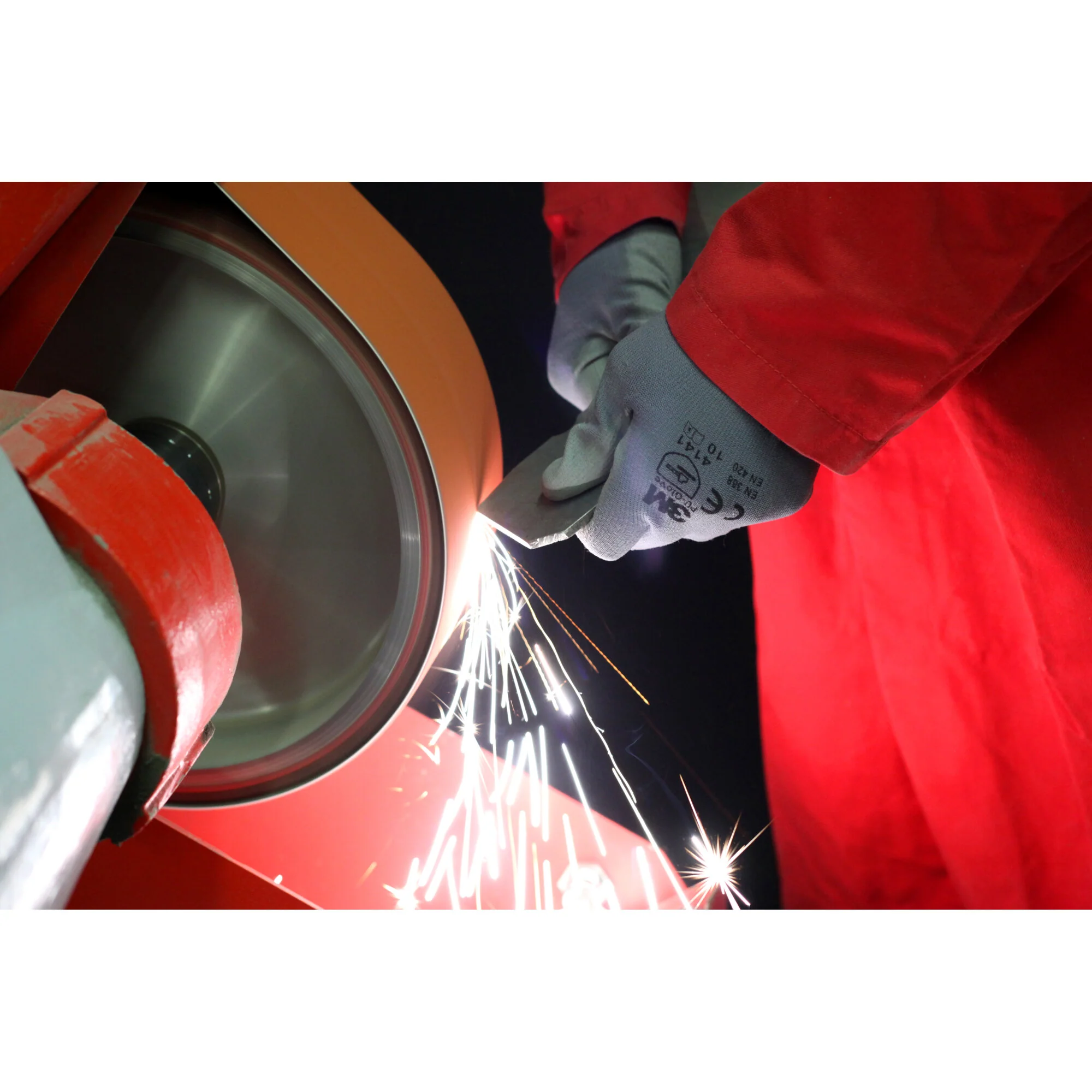 3M Cubitron II Cloth Belt 984F, 120+ YF-weight, 1-1/8 in x 21 in,Fabri-lok - Image 2