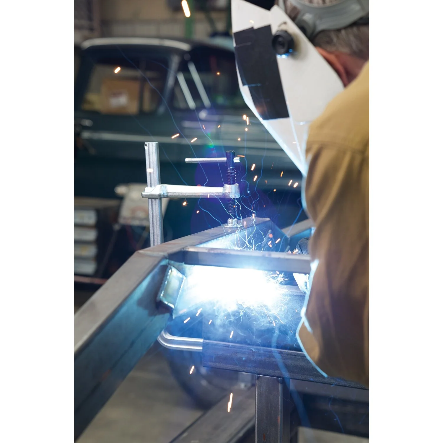 Bessey 660-S18 Clamp, welding, F-style, replaceable swivel pad, 18 In. x 4 In., 726 lb - Image 3