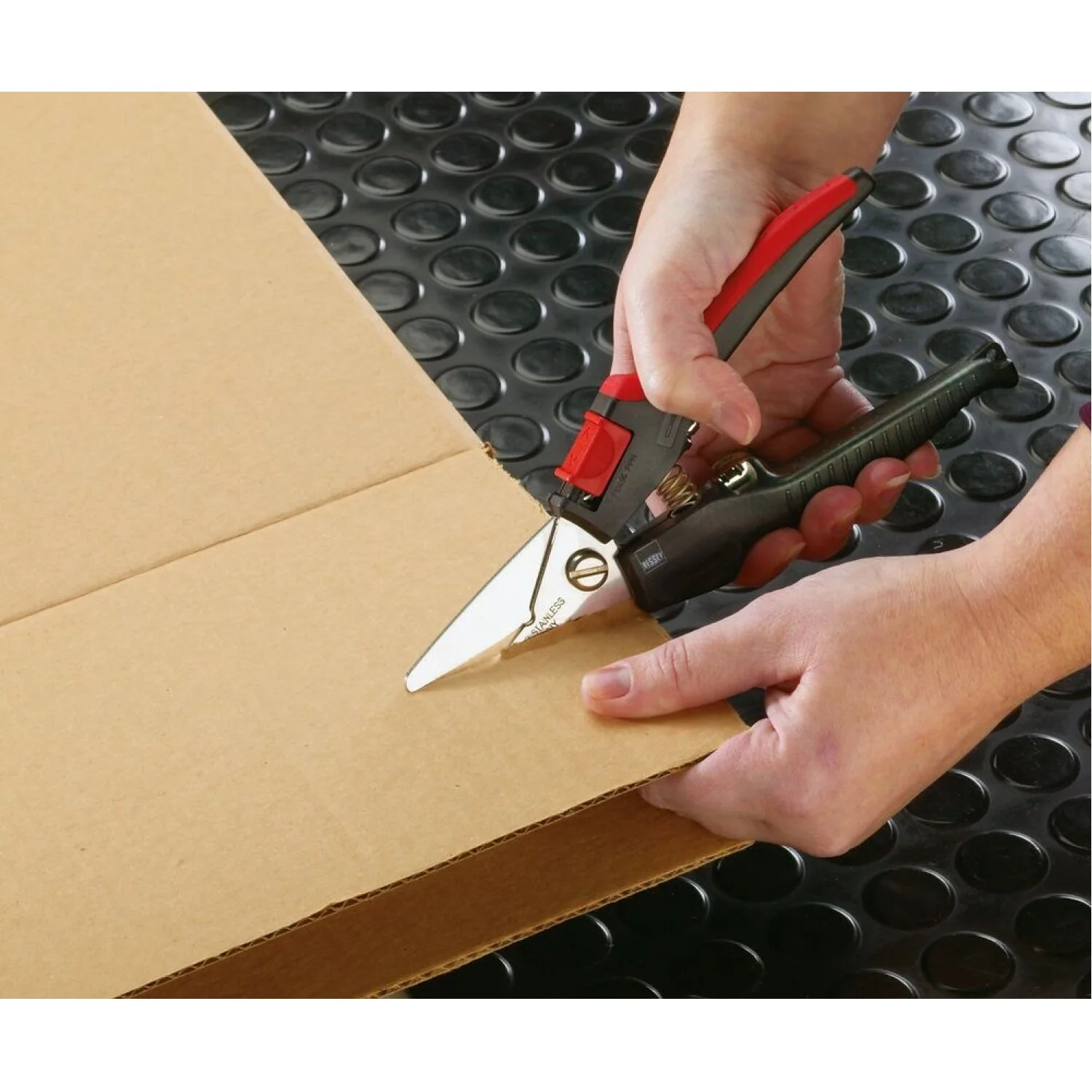 Bessey D50 Snip, Multi-Purpose, Stainless Steel Blade, Wire Cutter, Wire Stripper - Image 7