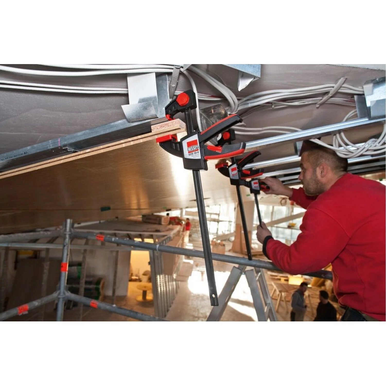 Bessey EZS15-8 Clamp, One Hand, EZS Series, 6 In. x 3.5 In., 445 lb - Image 6
