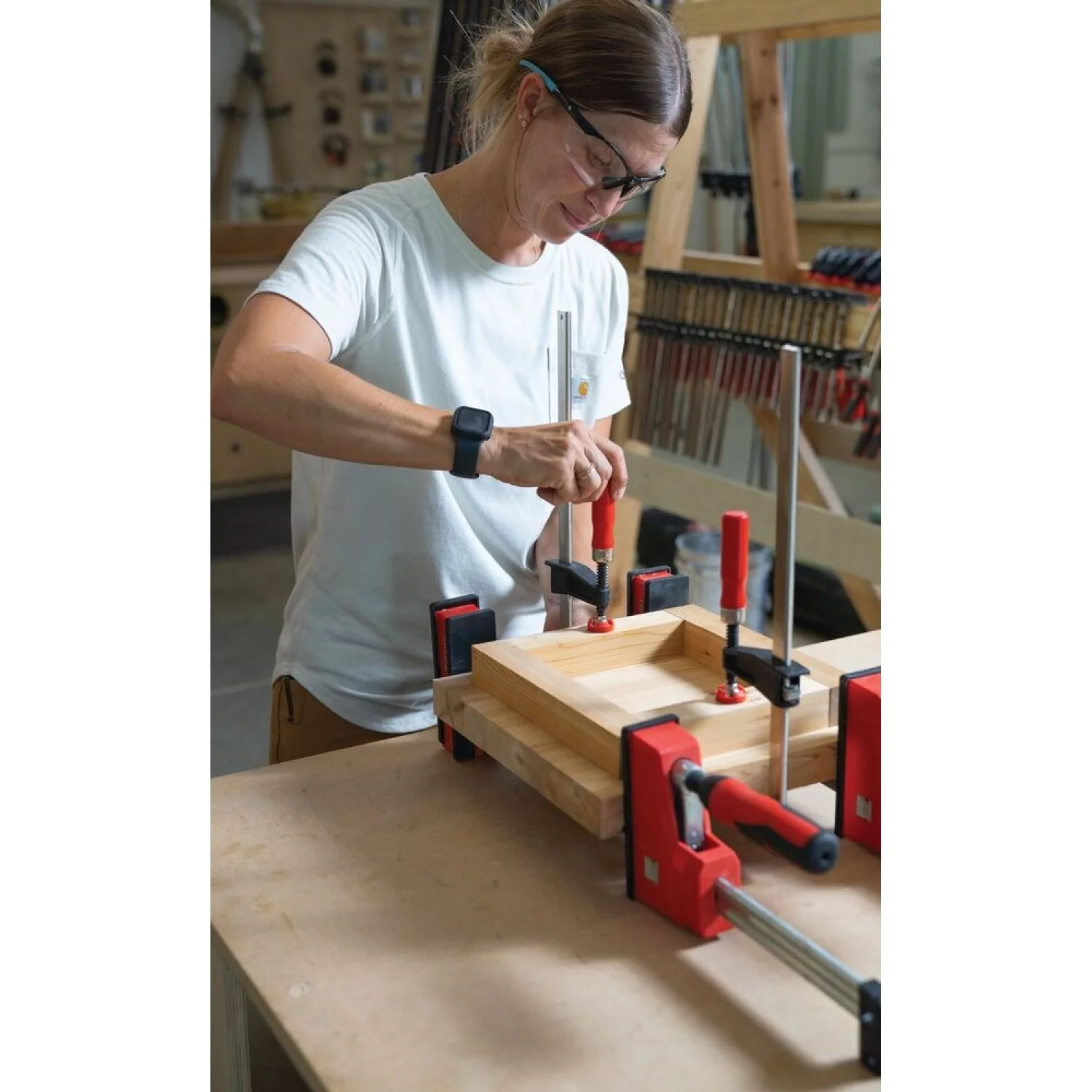 Bessey GSCC2.524 Clamp, clutch style, swivel pads, 2.5 In. x 24 In., 600 lb - Image 8