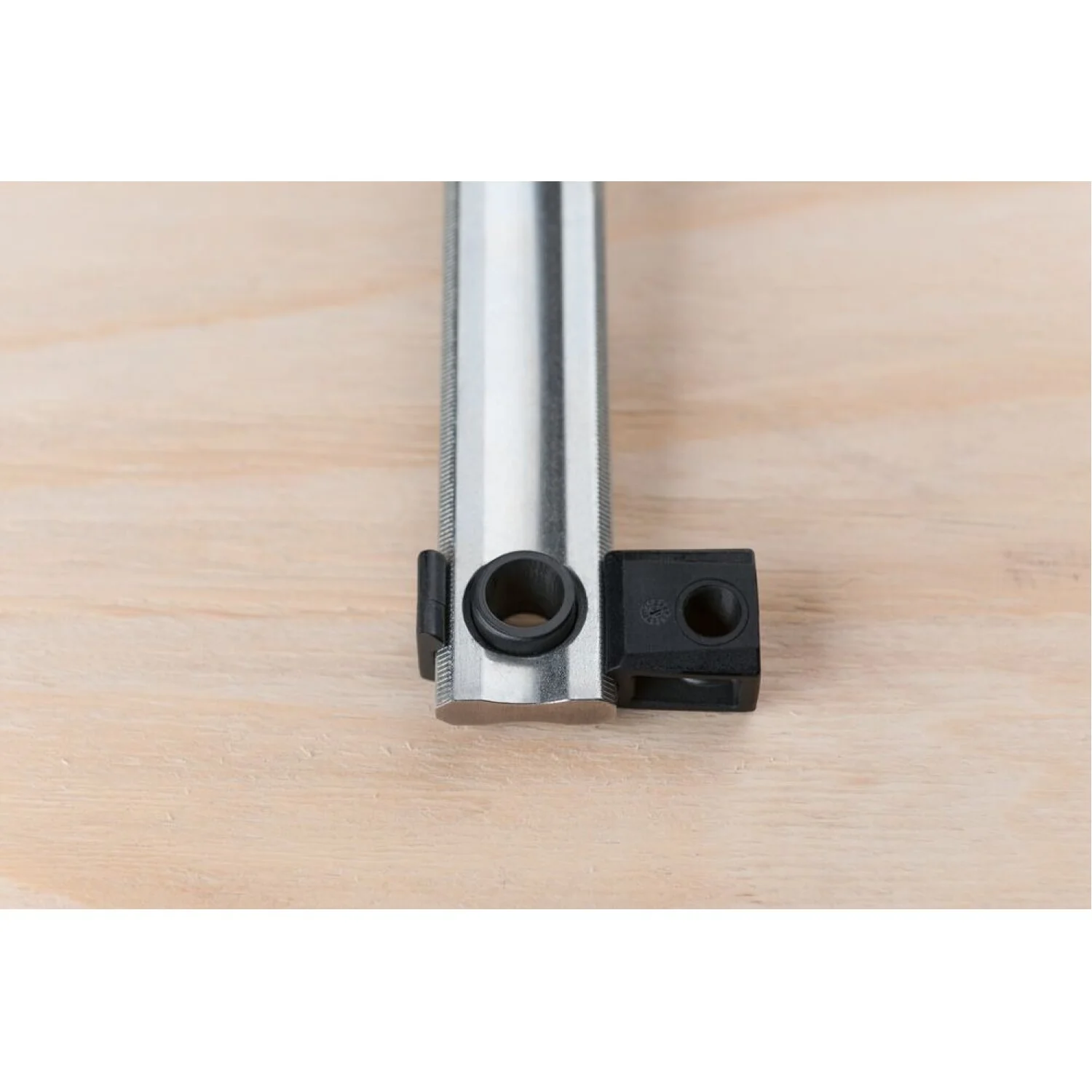 Bessey KRE3518 Parallel Clamp, K Body REVOlution, 18 Inch, 1700 lbs - Image 9