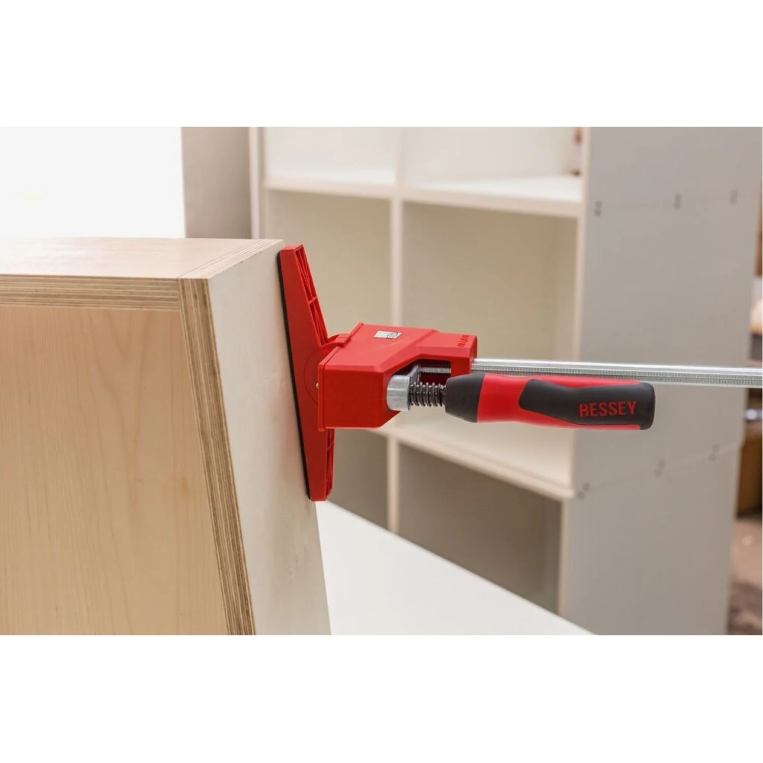 Bessey KRE3550 Parallel Clamp, K Body REVOlution, 50 Inch, 1700 lbs - Image 17