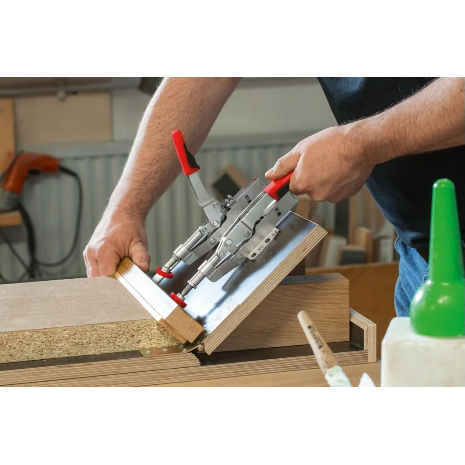 Bessey STC-IHH15 Auto adjust toggle clamp, horizontal push pull, flanged base - Image 6
