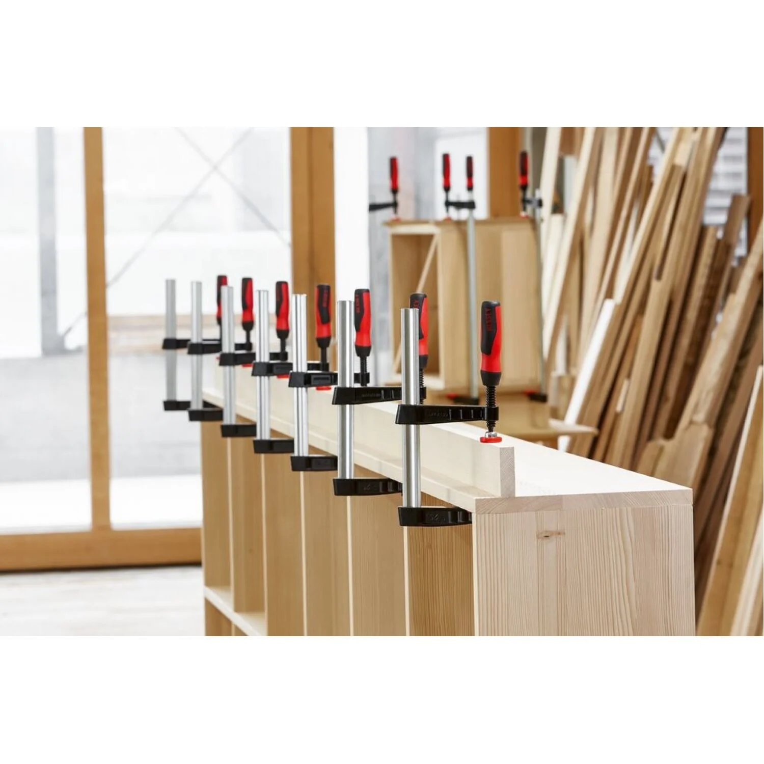 Bessey TG5.518+2K Clamp, woodworking, F-style, 2K handle, replaceable pads, 5.5 In. x 18 In., 1320 lb - Image 8