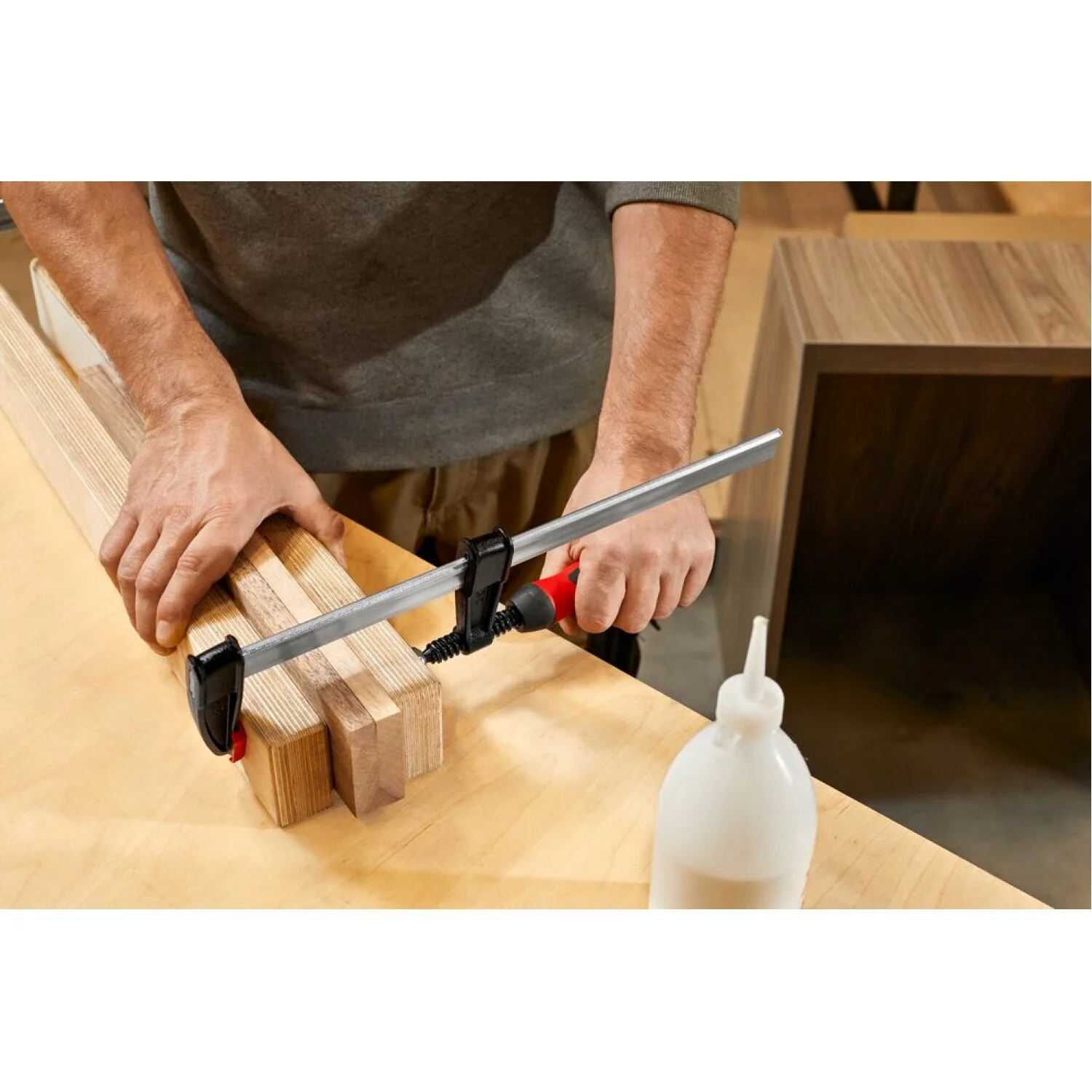 Bessey TGJ2.530+2K Clamp, woodworking, F-style, 2K handle, replaceable pads, 2.5 In. x 30 In., 600 lb - Image 5