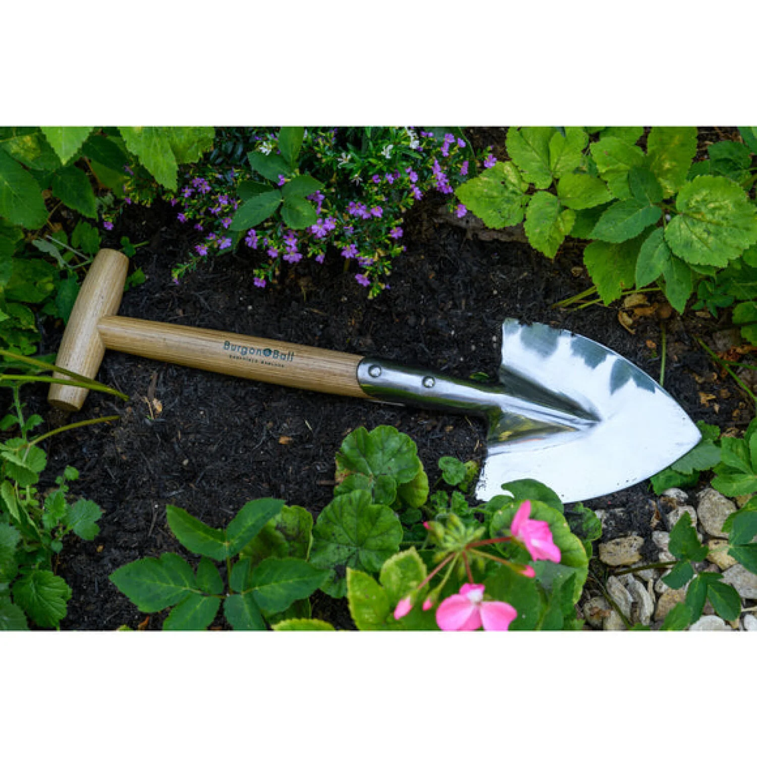 Corona GTB/SPSRHSSML  RHS® Stainless FSC Wood Mid Handled Perennial Spade Small - Image 2