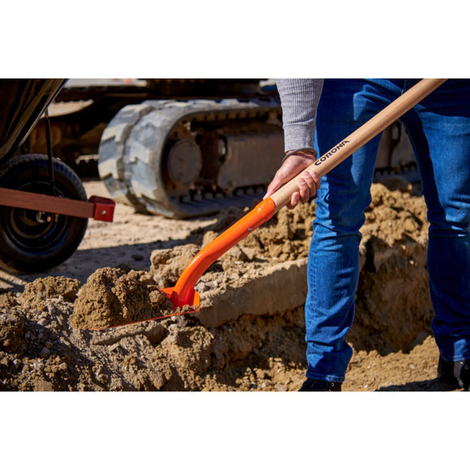 Corona SS16400 Trench Hardwood Shovel, 12 Gauge, 4 in. - Image 5