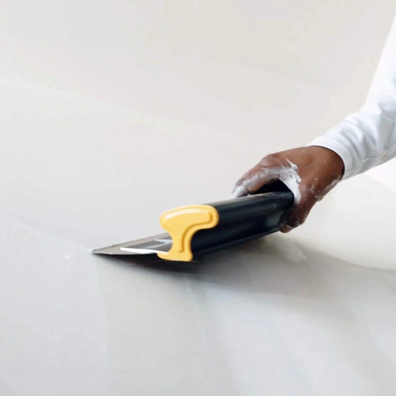 Dewalt DXTT-3-440 10/16/24 in. Aluminum-Body Skimming Blades, 37-63 in. Handle and Adapter - Image 4
