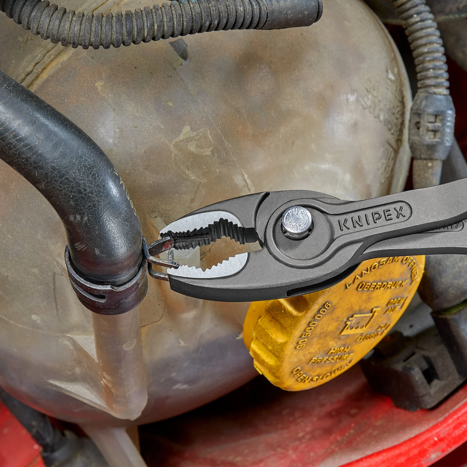 Knipex 82 02 200 KnipeXtend Twin Grip Pliers, 8" - Image 28