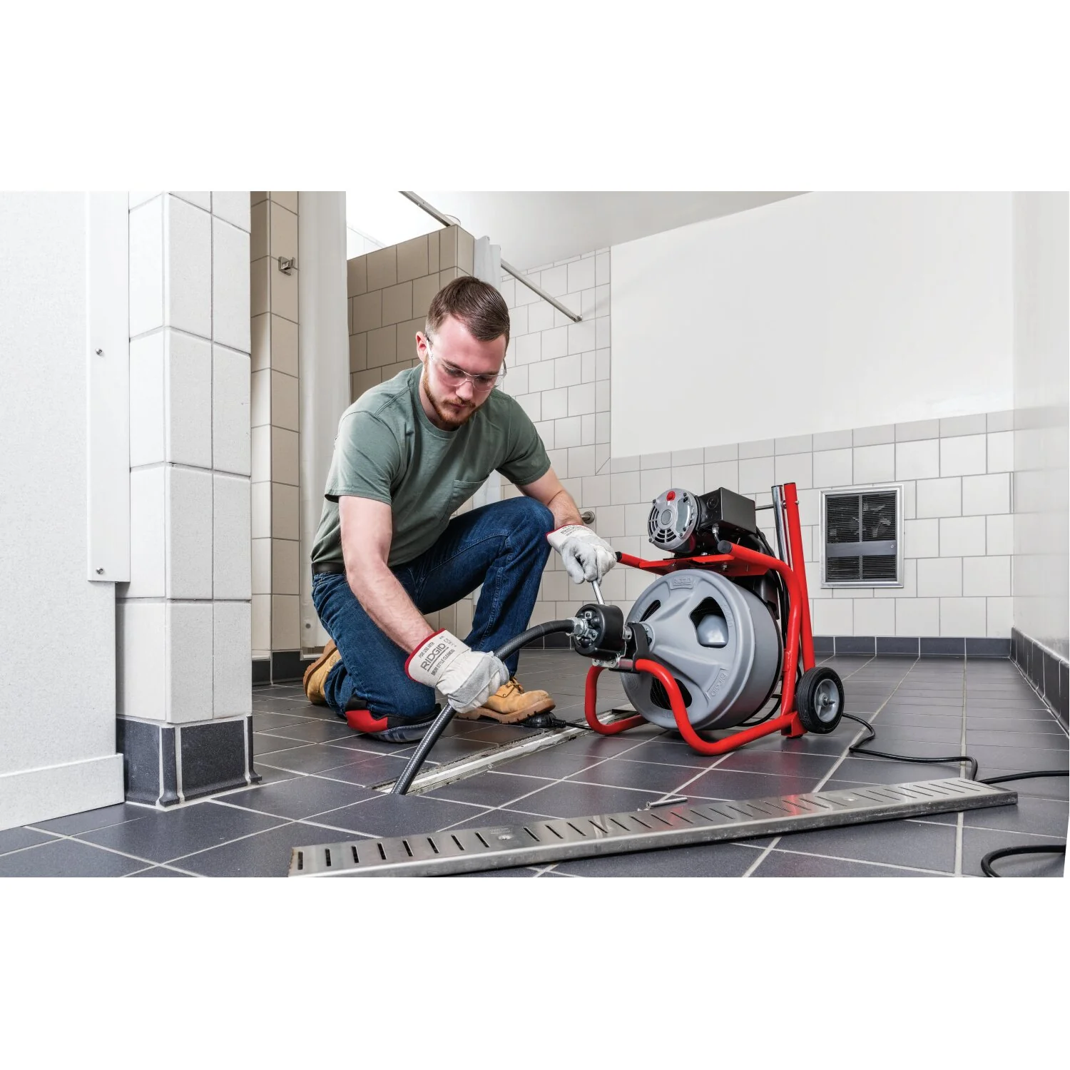 Ridgid 27013 K-400 Machine with Gloves & Std. Equipment: AUTOFEED, C-45 IW 1/2" x 75' (12 mm x 23 m) Solid Core (Integral Wound) Cable, T-260 Tool Set - Image 8