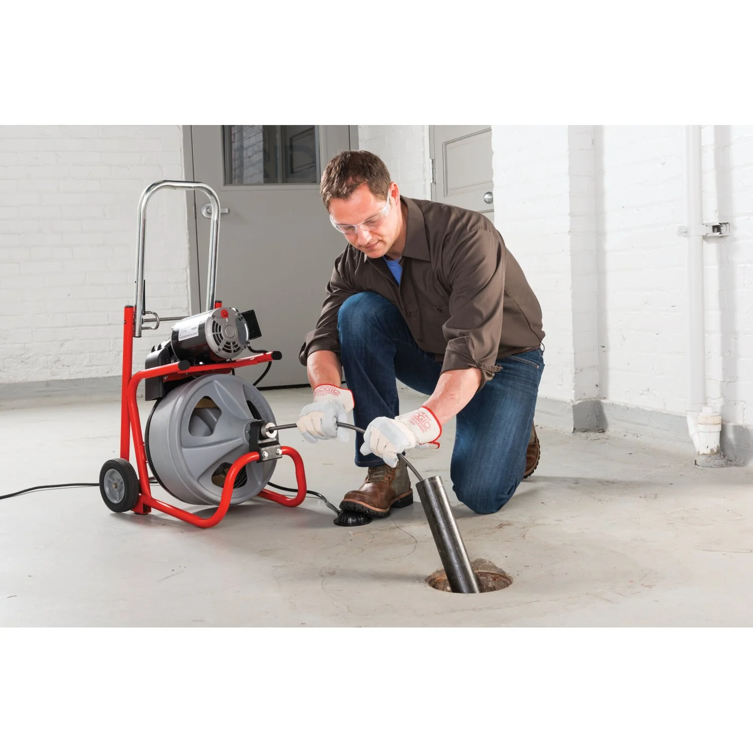 Ridgid 27033 K-400 Machine with RIDGID Drain Cleaning Gloves – C-45 IW 1⁄2" x 75' (12 mm x 23 m)  Solid Core (Integral Wound) Cable – T-260 Tool Set - Image 3