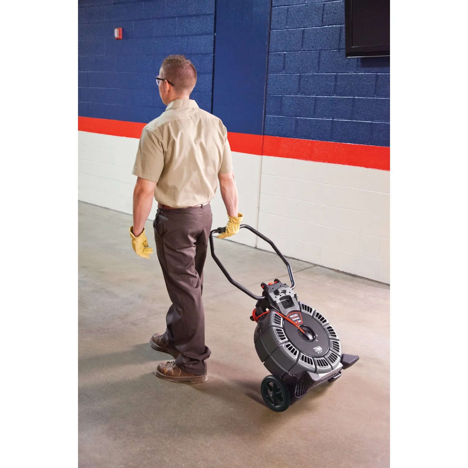 Ridgid 63658 SeeSnake rM200A Reel (200' / 61 m) with Self-Leveling Camera powered with TruSense - Image 4