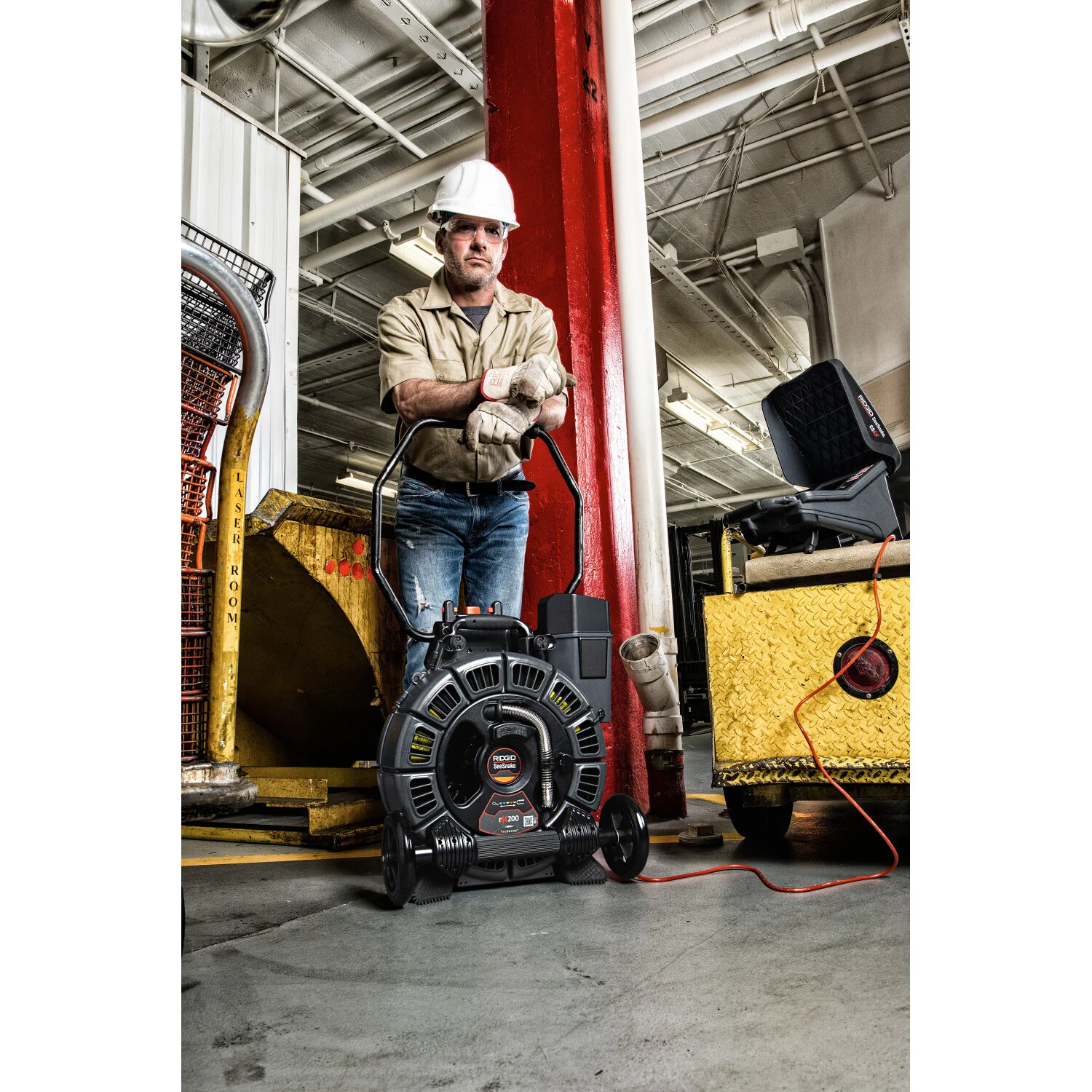 Ridgid 63663 SeeSnake rM200B Reel (165' / 50m) with Self-Leveling Camera powered with TruSense - Image 4