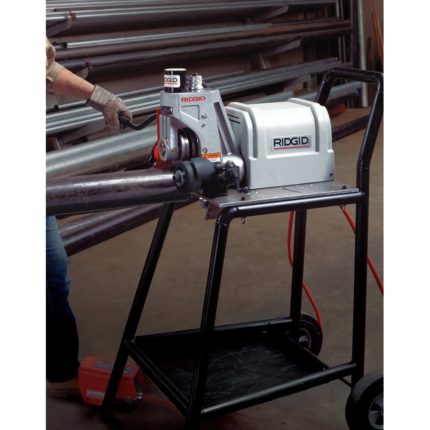 Ridgid 64977 Roll Grooving Machine Complete - Image 2