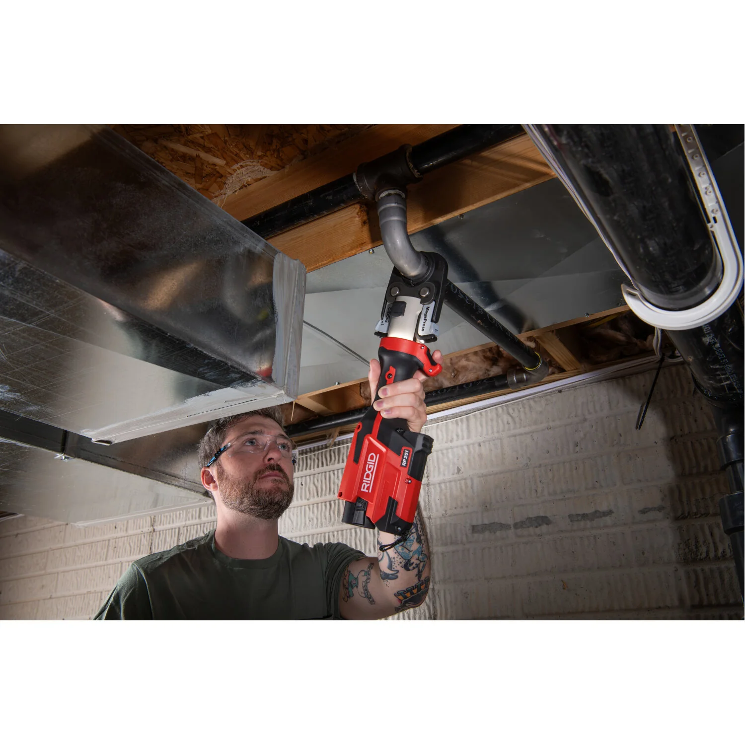 Ridgid 78228 RP 251 Press Tool Battery Kit (1/2"-1") MegaPress Jaws and (1/2"-3/4") Rings with C1 Actuator - Image 9